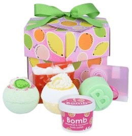 Fruit Basket Handmade Gift Box zestaw kosmetyków Musująca Kula do kąpieli 2szt+Mydło Glicerynowe 2szt+Mini Scrub 120ml+Żel Bomb