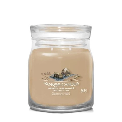 Yankee Candle Średnia świeca zapachowa Amber & Sandalwood 368g Yankee Candle Średnia świeca zapachowa Amber & Sandalwood 368g
