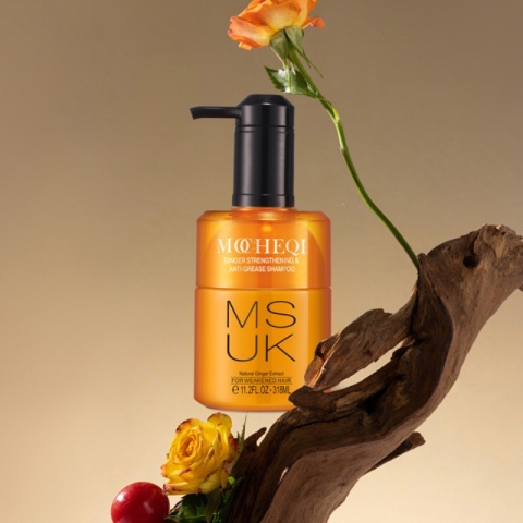 MOCHEQI Ginger Strengthening & Anti-Grease Shampoo kremowy szampon przeciw wypadaniu włosów 518ml