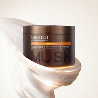 MOCHEQI Nutrient Moisturizing maska regenerująca do włosów z proteinami i pantenolem 500ml