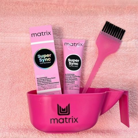Matrix Super Sync Pre-Bonded toner alkaiczny do włosów bez amoniaku 6RB 90ml