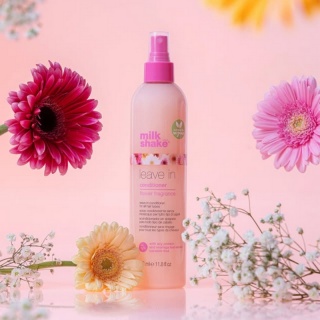 Milk Shake Leave-in Flower odżywka bez spłukiwania w sprayu 350ml