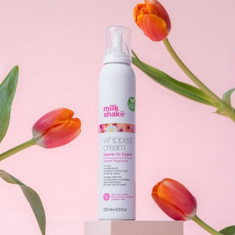Milk Shake Whipped Cream Leave-in Foam Flower odżywka w piance bez spłukiwania 200ml