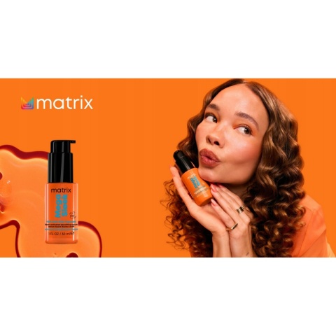 Matrix Total Results Mega Sleek OMG! Top Coat olejek wygładzający przeciw puszeniu się włosów MINI 30ml