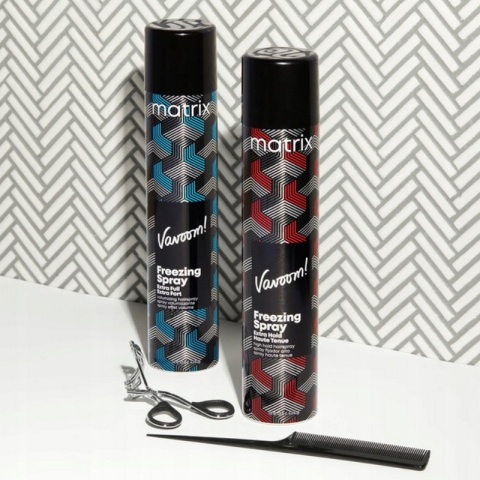 Matrix Vavoom Freezing Extra Full Spray lakier do włosów dodający objętości 500ml