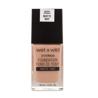 Wet n Wild Photo Focus Foundation wygładzający podkład do twarzy Classic Beige 30ml