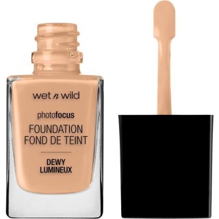 Wet n Wild Photo Focus Dewy Foundation długotrwały podkład do twarzy Classic Beige 28ml